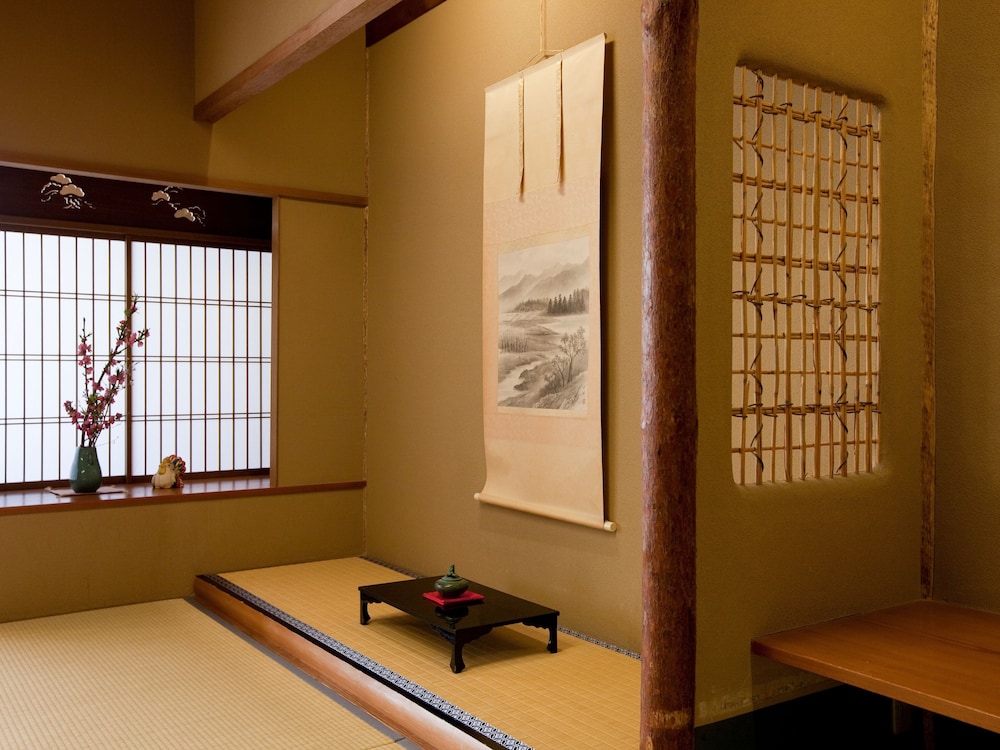 数奇屋和室 禁煙 マウンテンビュー【58㎡】 客室2 | 宮島グランドホテル有もと