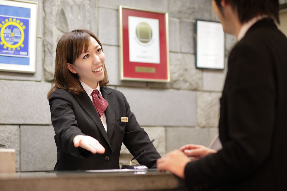 フロント1 | パークサイドホテル広島平和公園前 フロント1 | パークサイドホテル広島平和公園前