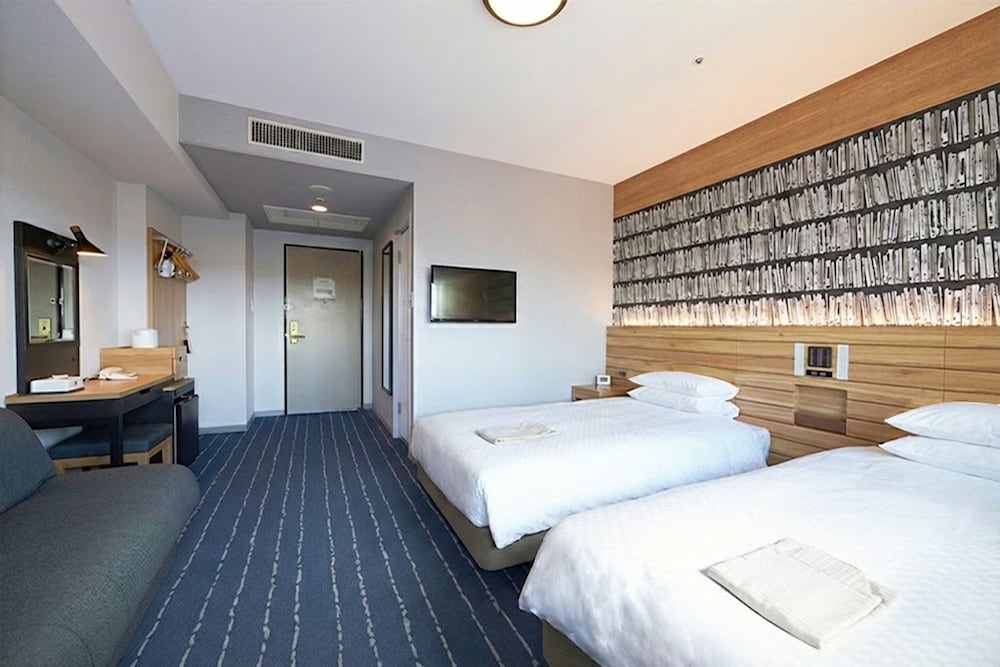 スタンダード ツインルーム 禁煙 客室4 | ハートンホテル西梅田