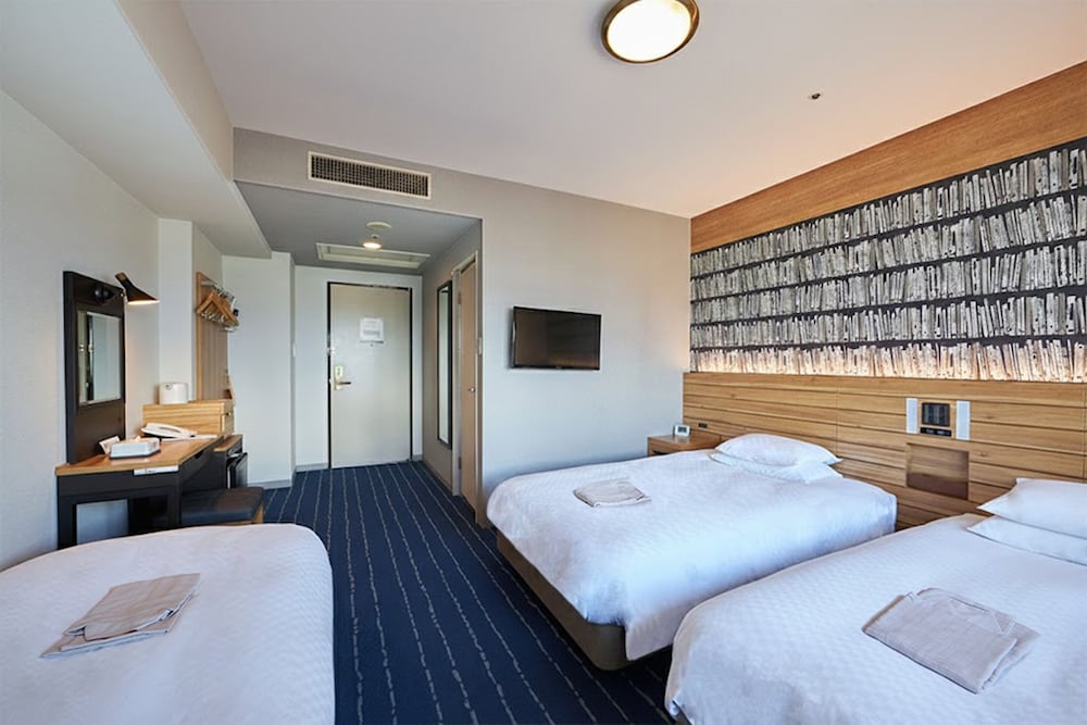 スタンダード トリプルルーム 禁煙 客室3 | ハートンホテル西梅田