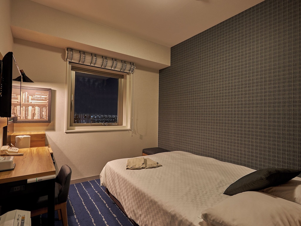 スタンダードダブルルーム 禁煙 客室4 | ハートンホテル西梅田