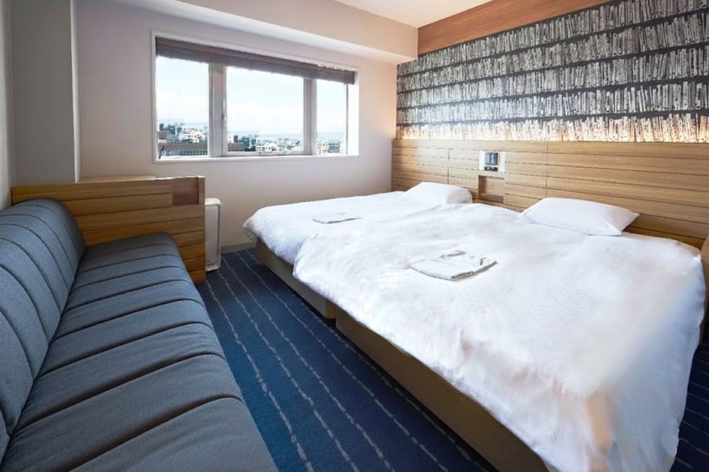 スタンダード ツインルーム 禁煙 客室3 | ハートンホテル西梅田