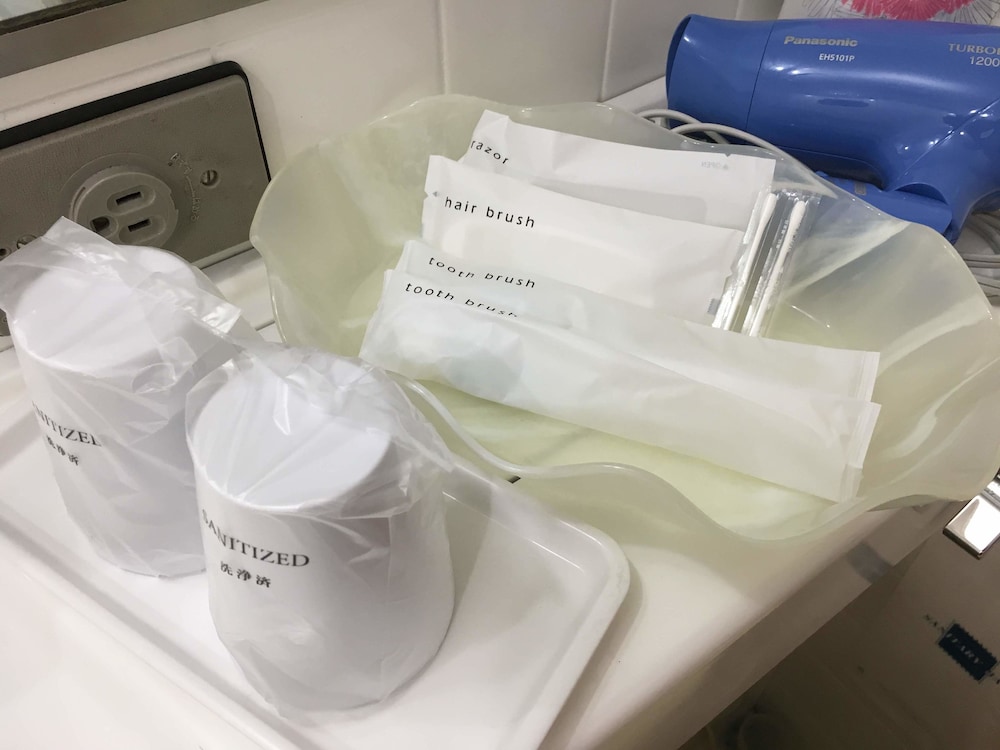 ベーシック ダブルルーム ダブルベッド 1 台 バスルームの設備0 | 浦安ビューフォートホテル