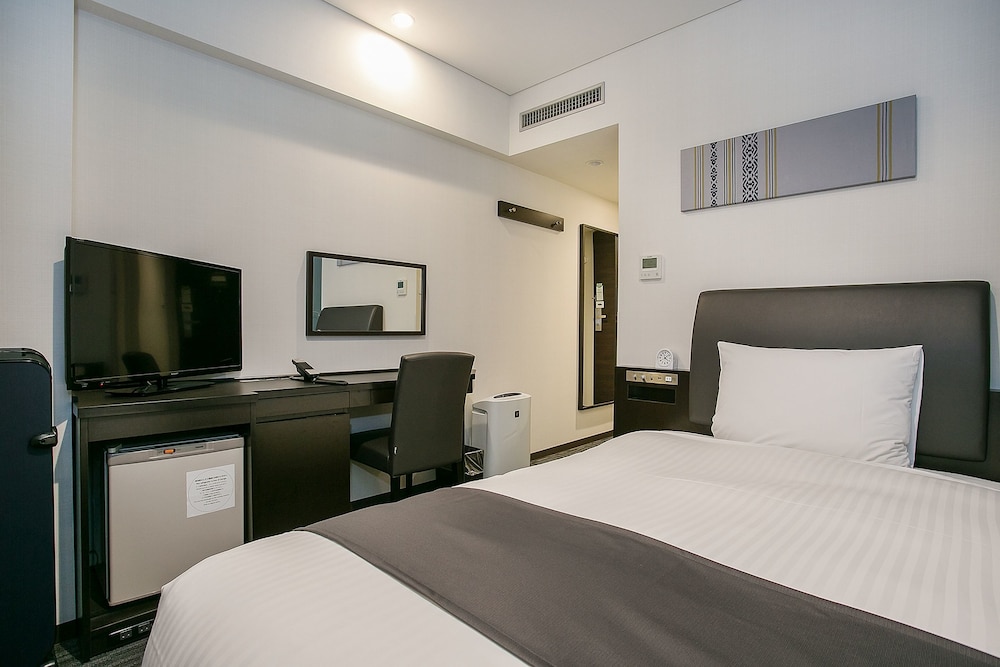 セミダブルルーム 禁煙 (2名利用限定） 客室6 | マースガーデンホテル博多