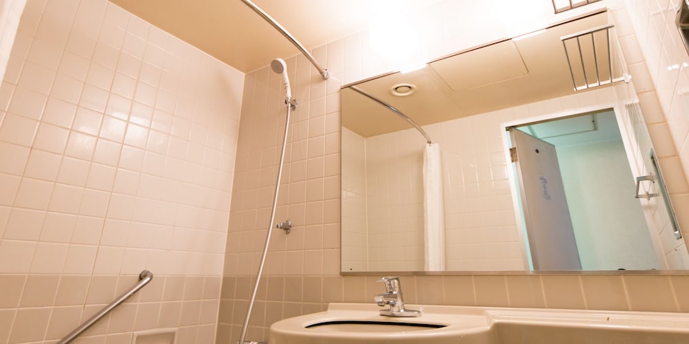 セミダブルルーム 喫煙可 バスルーム1 | ホテルクライトン新大阪