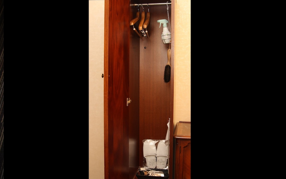 セミダブルルーム 喫煙可 客室の設備とサービス2 | ホテルクライトン新大阪