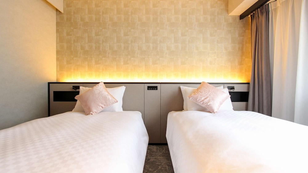 スーペリア ルーム シングルベッド 2 台 禁煙 (Shower Only) 客室3 | ベストウェスタンプラス名古屋栄