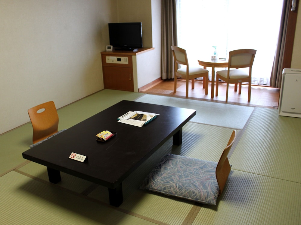 和室 禁煙 マウンテンビュー 客室1 | 安芸グランドホテル & Spa