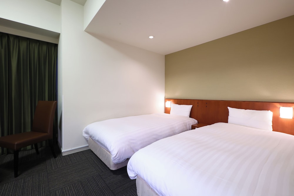 ツインルーム 禁煙 客室1 | 天然温泉 梓の湯 ドーミーイン松本