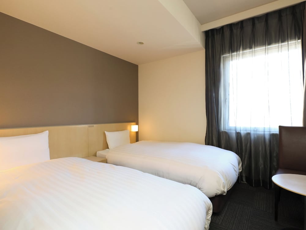 ツインルーム 禁煙 | 天然温泉　甲斐路の湯　ドーミーイン甲府