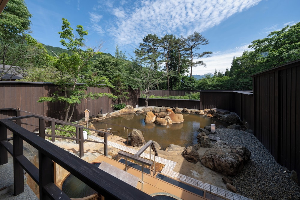 メインイメージ | 匠の宿 深山桜庵 メインイメージ | 匠の宿 深山桜庵