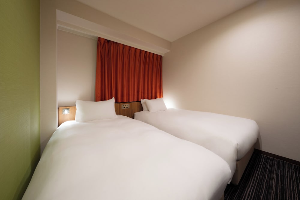 スーペリア ツインルーム 禁煙 | the b 池袋