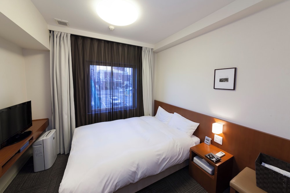 セミダブル ルーム 禁煙 | 天然温泉加賀の湧泉　ドーミーイン金沢