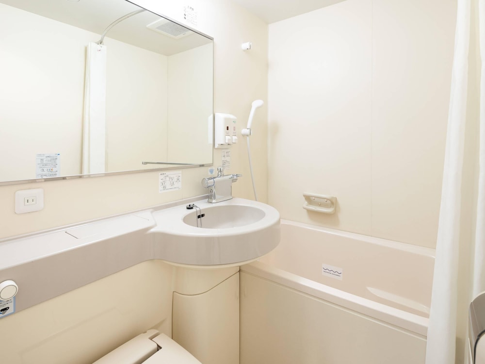 エコノミー ダブルルーム バスルーム0 | コンフォート ホテル 前橋