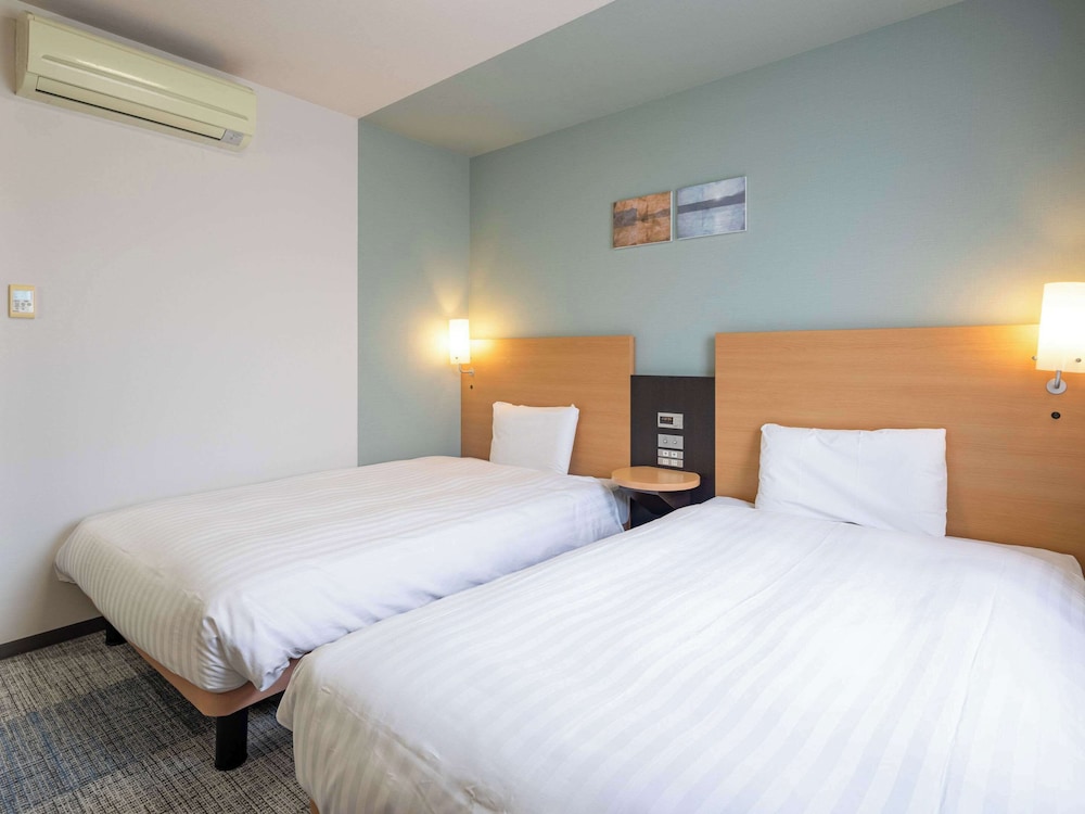 ルーム シングルベッド 2 台 禁煙 客室1 | コンフォート ホテル 呉