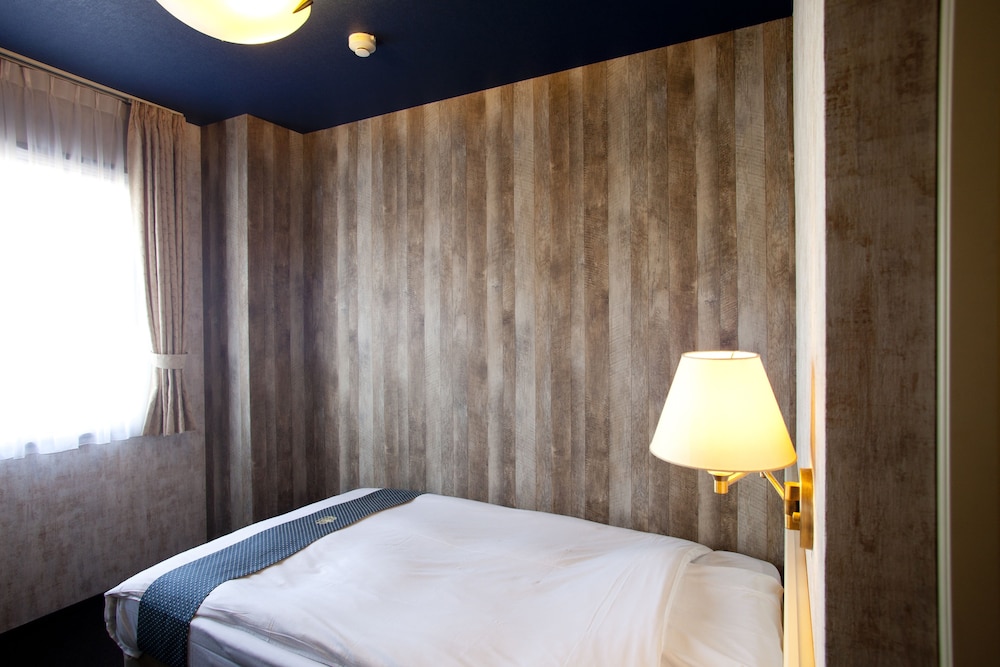 客室1 | ニュー オーサカ ホテル心斎橋 客室1 | ニュー オーサカ ホテル心斎橋
