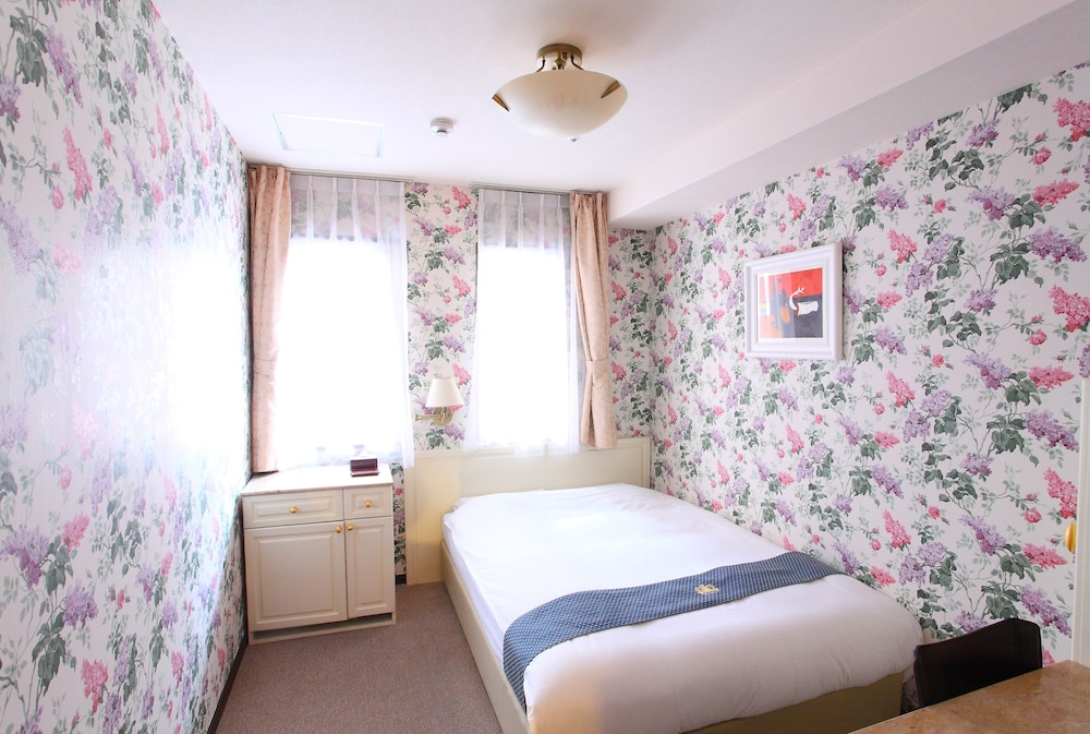 エコノミー ダブルルーム 女性限定 禁煙 客室2 | ニュー オーサカ ホテル心斎橋