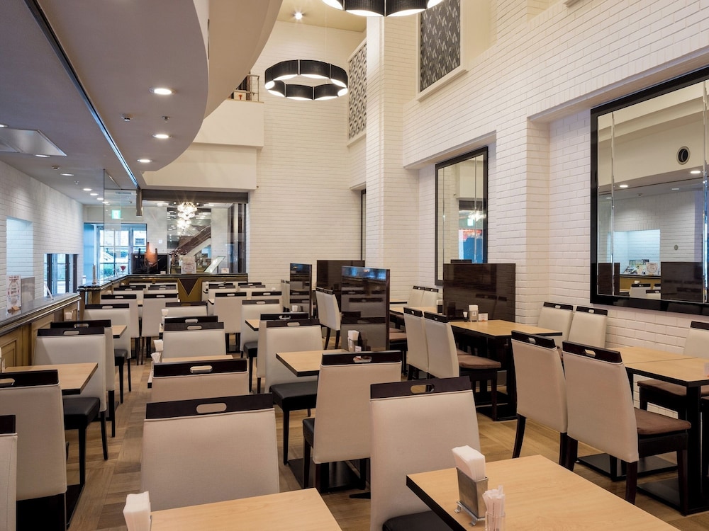 レストラン1 | アパホテル〈岡山駅前〉