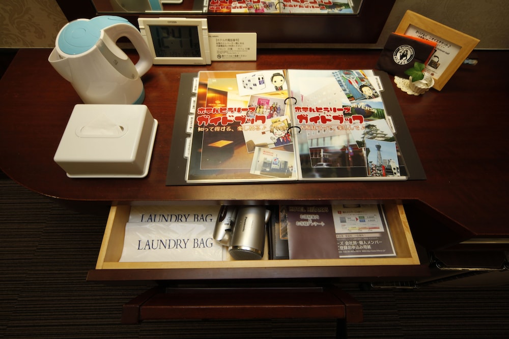 エコノミー ダブルルーム 喫煙可 (Unit Bath) 客室の設備とサービス0 | ホテル ヒラリーズ