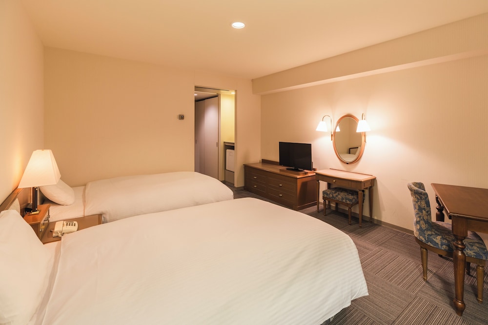 デラックス ツインルーム 喫煙可 客室0 | ホテルサンルート新潟