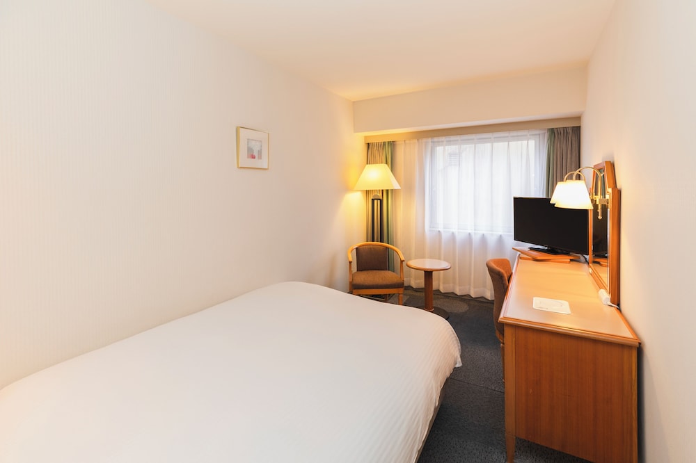 セミダブルルーム 禁煙 | ホテルサンルート新潟
