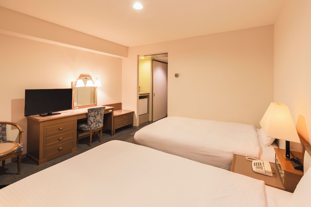 スタンダード ツインルーム 喫煙可 客室1 | ホテルサンルート新潟