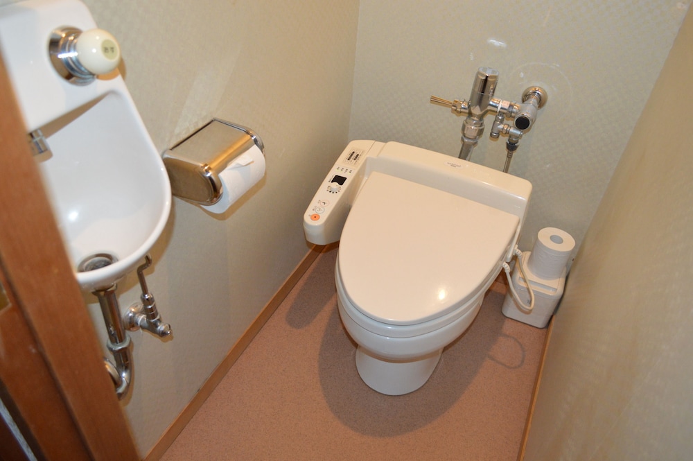 １階お部屋タイプおまかせ30sqm　禁煙　ビーチビュー 客室の設備とサービス0 | 下田大和館