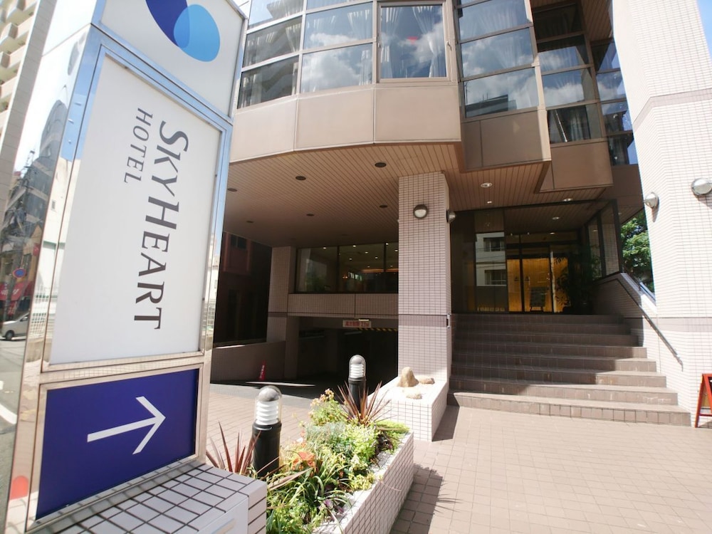 外観1 | スカイハートホテル博多