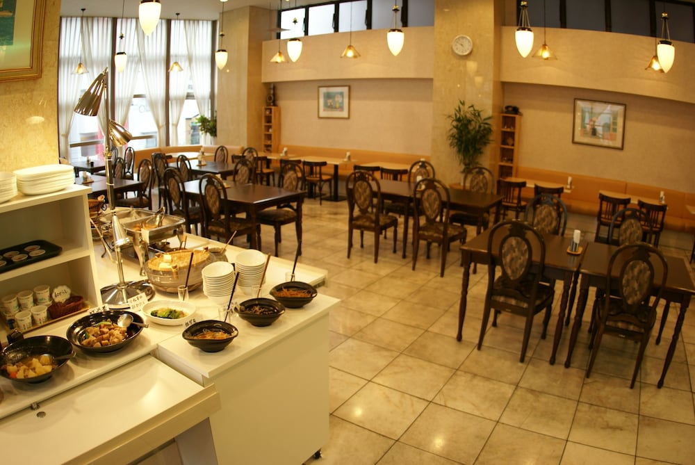 レストラン1 | スカイハートホテル博多