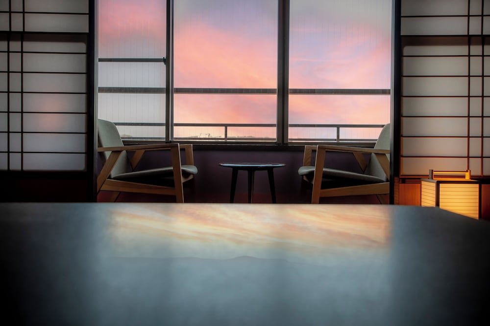 ジュニア スイート 客室3 | 金沢の宿 由屋るる犀々