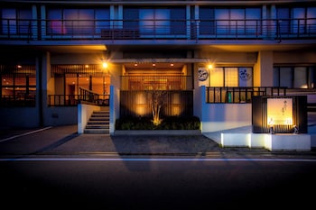 金沢の宿　由屋るる犀々
