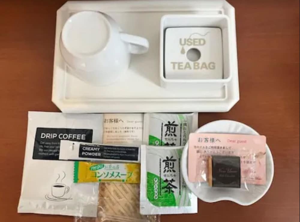 エコノミー ダブルルーム 禁煙 客室1 | ホテルニューウエノ