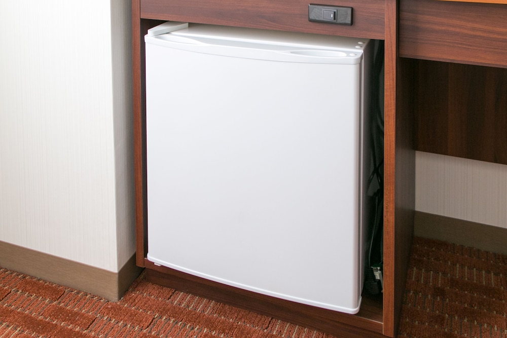 コンパクト ツインルーム シングルベッド2台 喫煙 客室の設備とサービス0 | ホテルニューウエノ