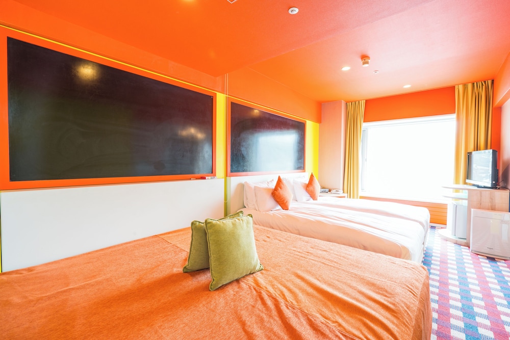 ファミリールーム　リバーサイドビュー　ウォール　禁煙 棟6 | 苗場プリンスホテル