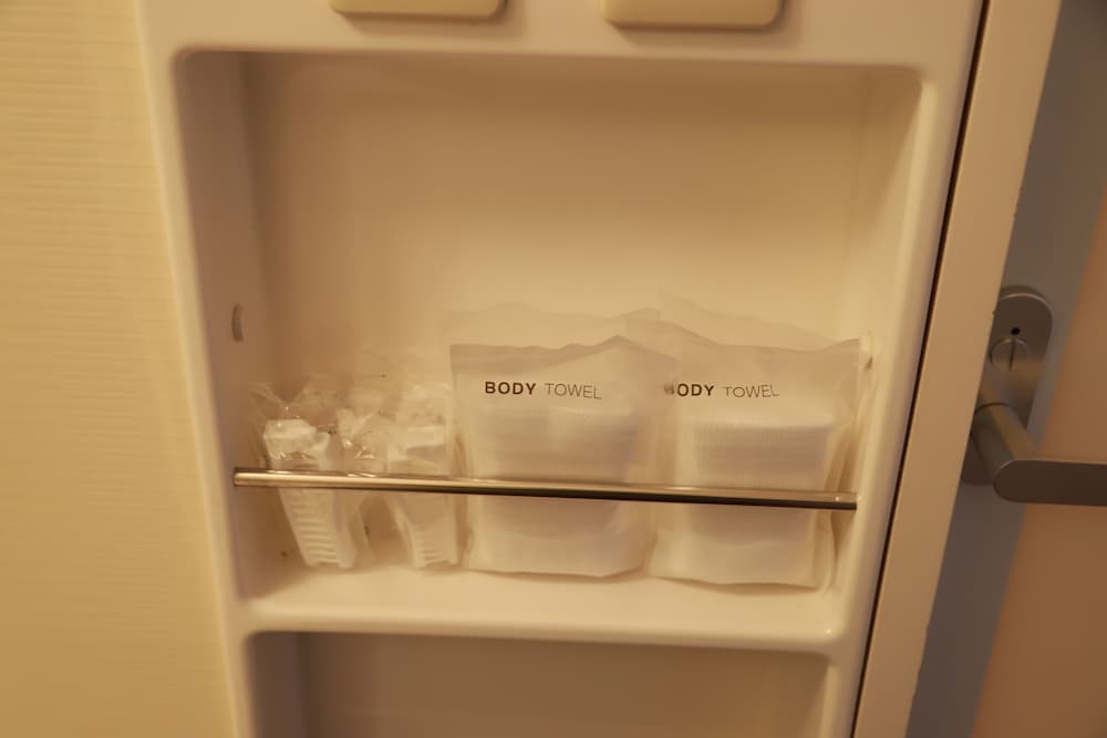 2号館 ファミリーツインC リバーサイド（禁煙） 客室1 | 苗場プリンスホテル