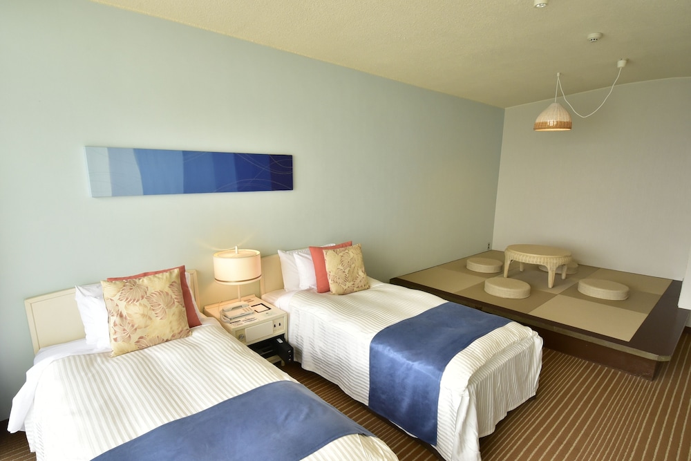 [和洋室]ファミリールーム (35㎡) 禁煙 客室1 | 下田プリンスホテル