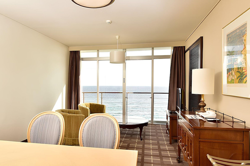 [最上階] オーシャンビュー プリンスルーム (61㎡) 禁煙 施設内の設備1 | 下田プリンスホテル