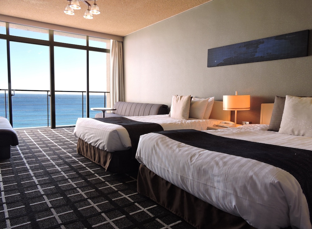 最上階(5F)リニューアルツイン A | 下田プリンスホテル