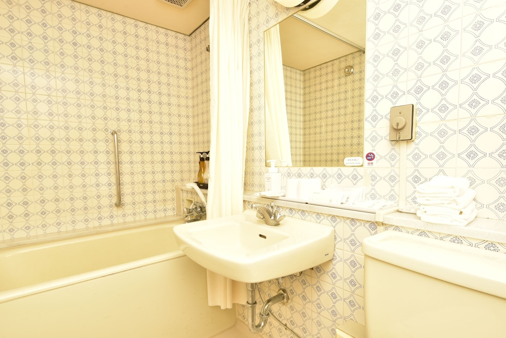 リニューアルツイン B バスルーム0 | 下田プリンスホテル