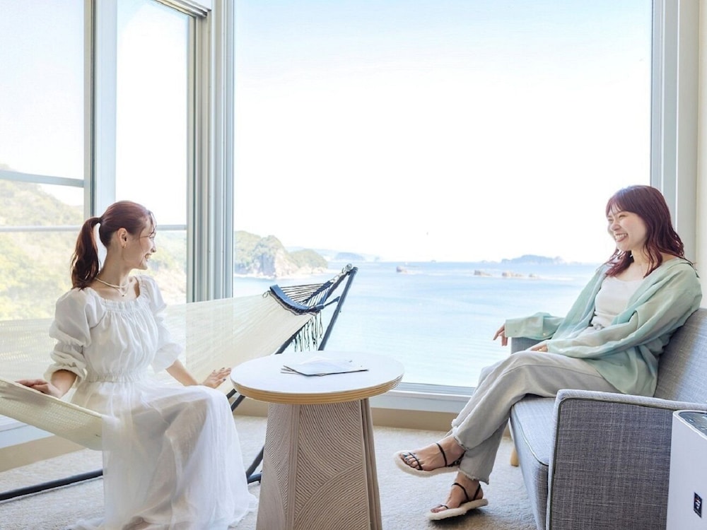 ツインルーム 禁煙 客室12 | 日南海岸南郷プリンスホテル