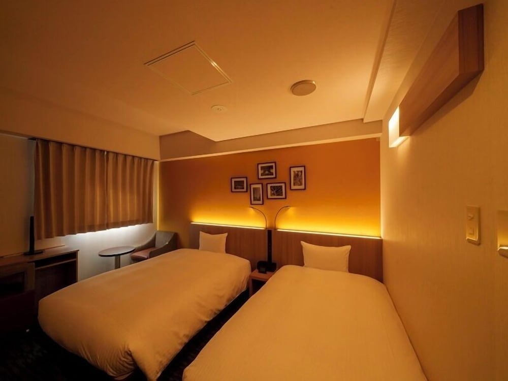 スーペリア ツインルーム 禁煙 客室1 | スマイルホテル東京阿佐ヶ谷