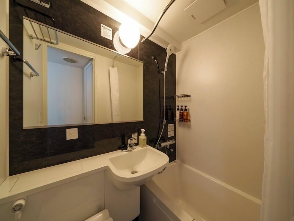 シングルルーム 禁煙 バスルーム0 | スマイルホテル東京阿佐ヶ谷