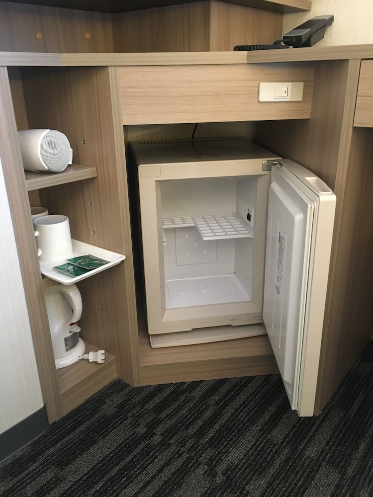 シングルルーム 禁煙 小型冷蔵庫0 | スマイルホテル東京阿佐ヶ谷