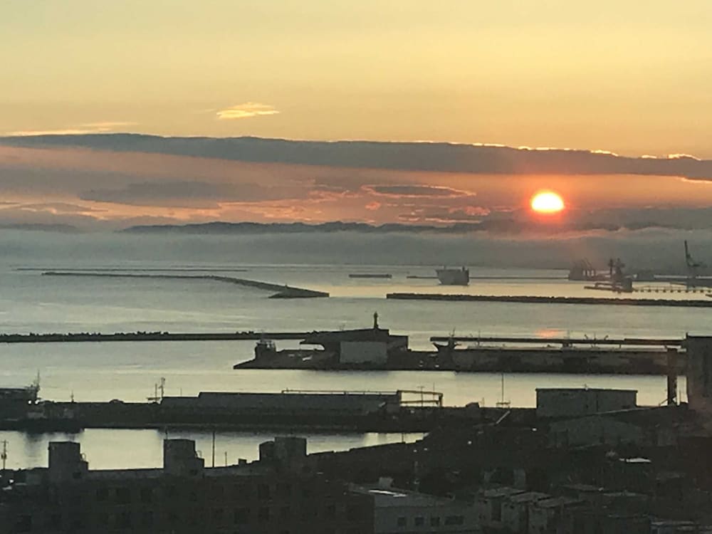 [高層階]ツインルーム シングルベッド 2 台 禁煙 ビーチ / オーシャン ビュー0 | 釧路プリンスホテル