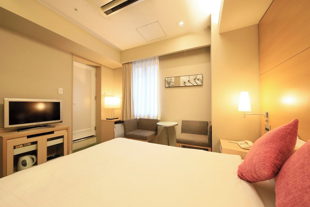 ダブルルームダブルサイズベッド 1 台 禁煙 客室4 | 八重洲ターミナルホテル