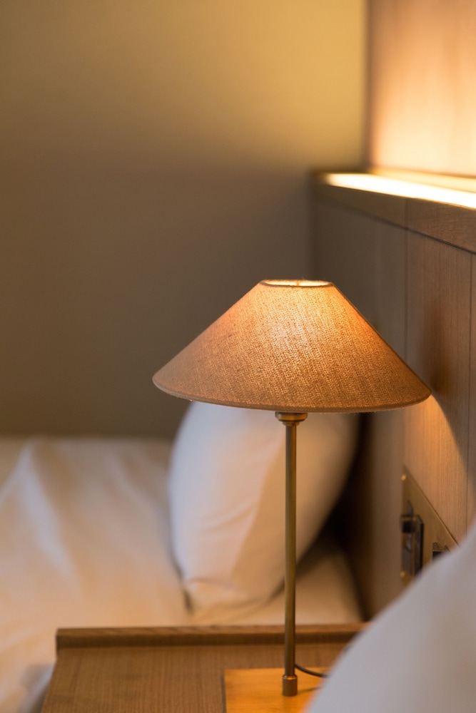 [本館] 和室ベッド4.5畳 禁煙 客室1 | 松江ニューアーバンホテル