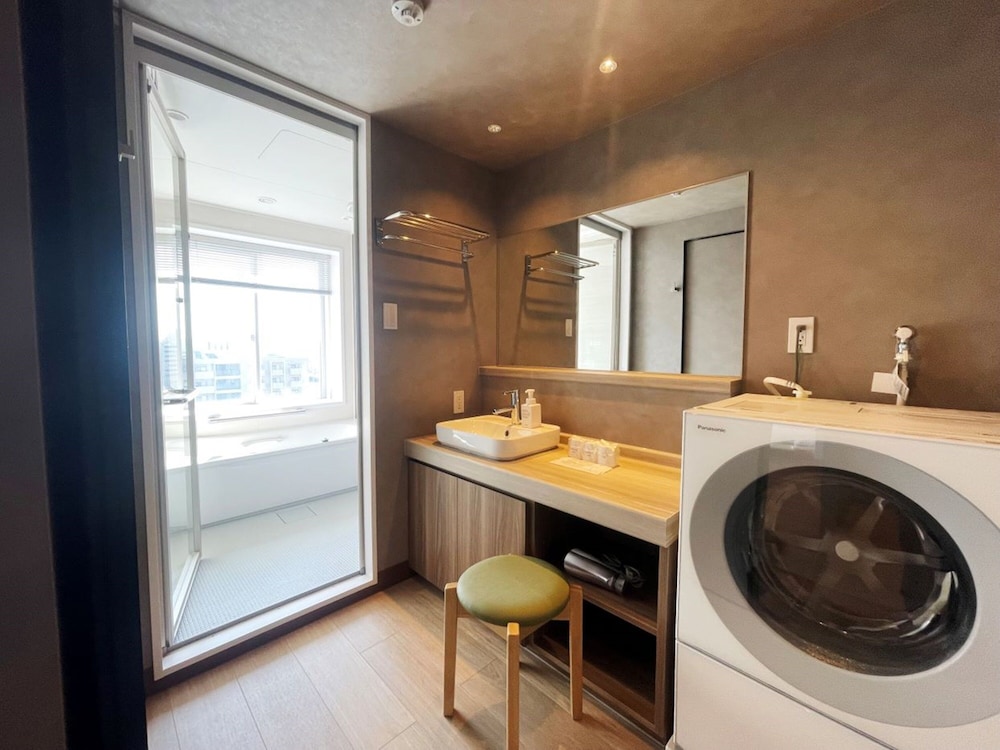 [別館] トリプル 禁煙 客室2 | 松江ニューアーバンホテル