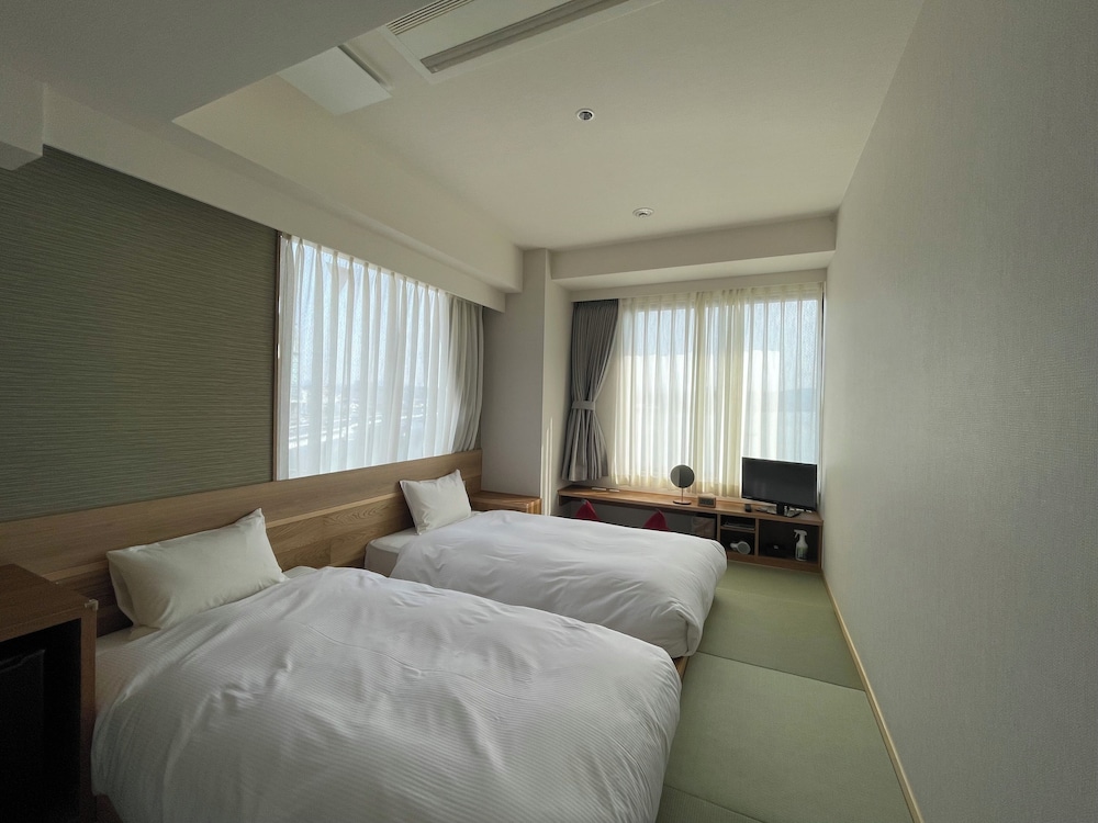 [本館] 和室ベッド4.5畳 禁煙 客室3 | 松江ニューアーバンホテル