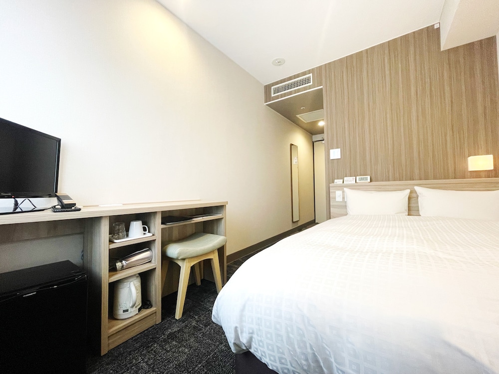 [別館] セミダブル (湖側) 禁煙 | 松江ニューアーバンホテル