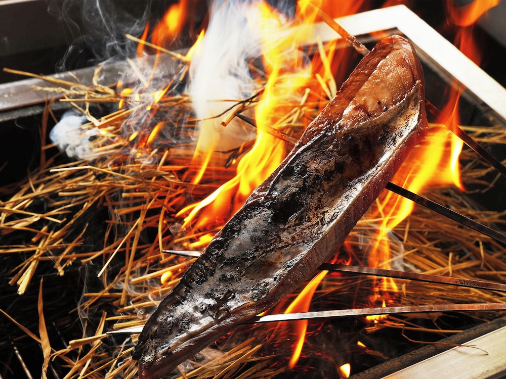 [1泊2食 星ビュッフェプラン "和ダイニング星 HOSHI"] 星館スタンダード洋室 (海側) 35平米 [寝具の数は(3歳以上)予約人数分] 客室6 | 別府温泉杉乃井ホテル